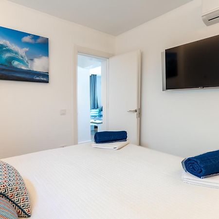2 Apartments Sea Breeze Famara Exterior photo