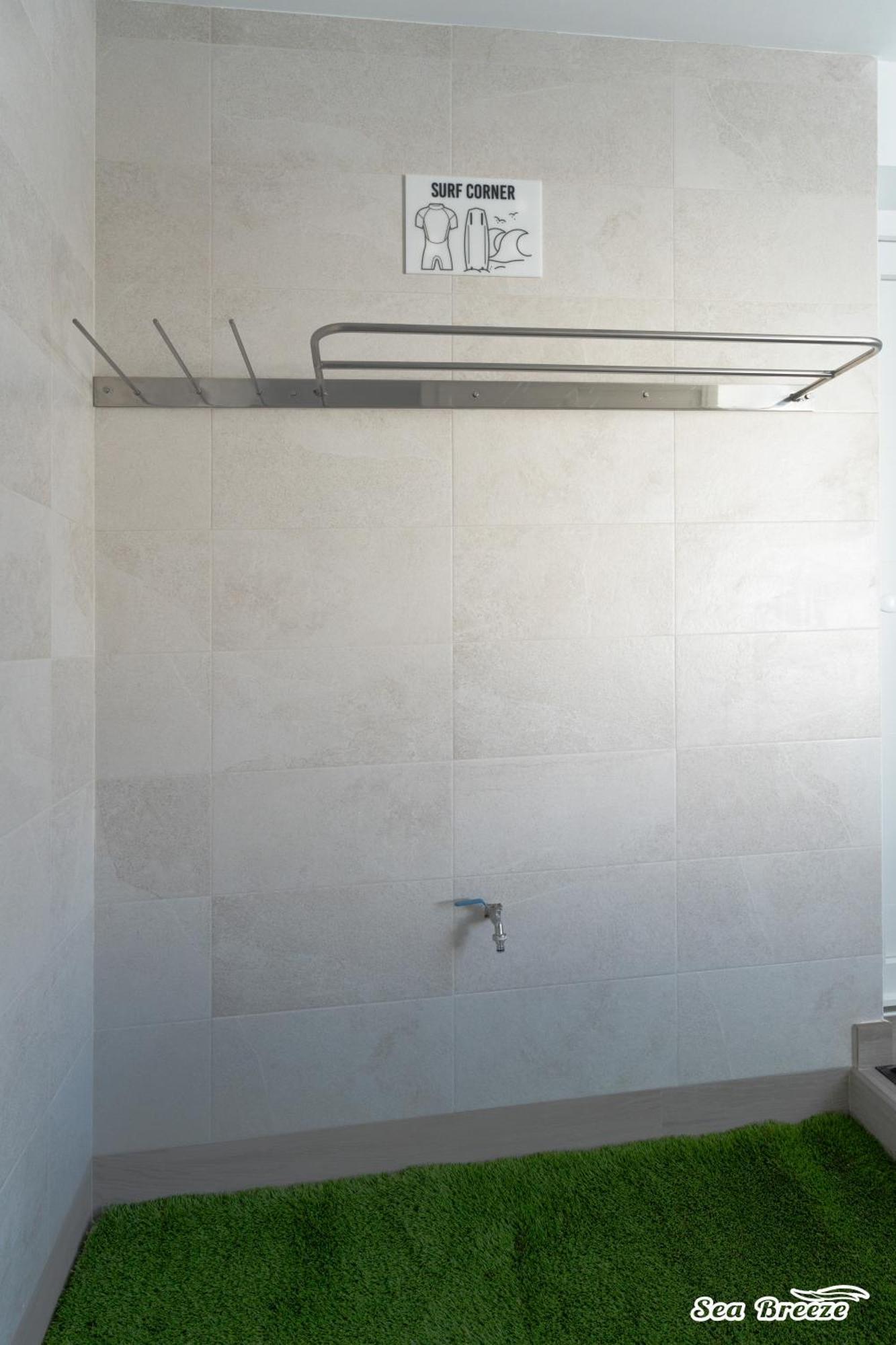 2 Apartments Sea Breeze Famara Exterior photo